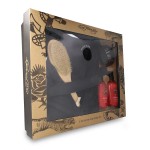 Ed Hardy Set 5pzs 2 In 1 Shampoo &amp; Conditioner 250ml  / Men's Face Wash 250ml / Shaving Cream 250ml / Bath Brush / Plush Bath Robe Caballero